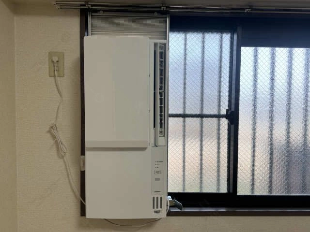 北側窓用エアコン