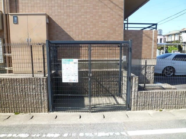 ゴミステーション