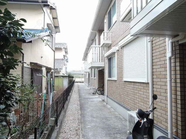 玄関側共用通路