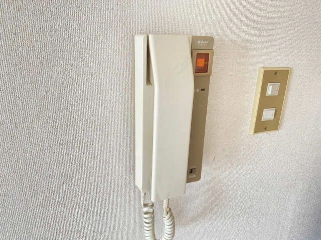 インターホン