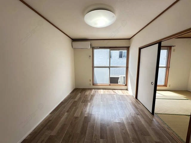 リビング（洋室）