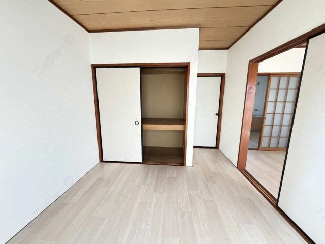 収納（南西洋室）