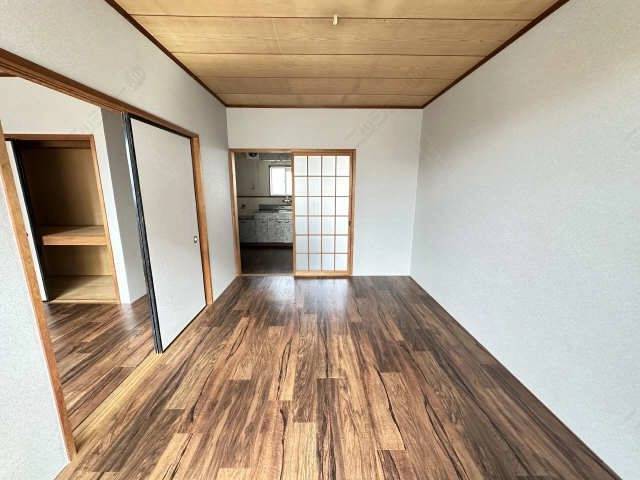 リビング-2(南東洋室)