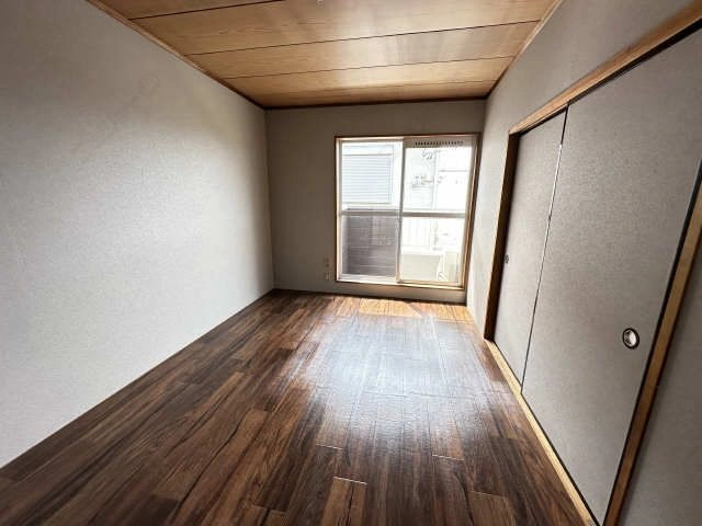 リビング（南東洋室）