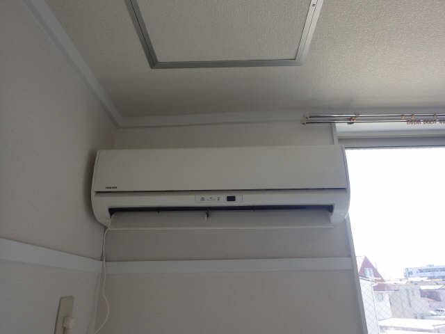 洋室エアコン