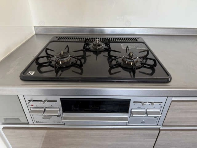 ガスコンロ３口（グリル付き）