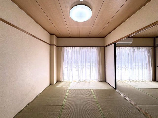 南東和室