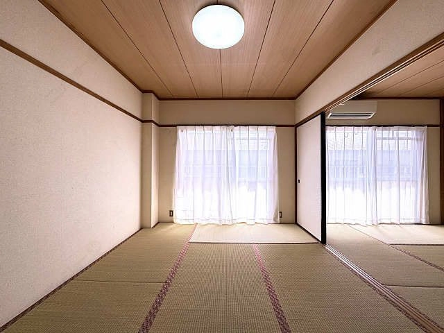 南東和室