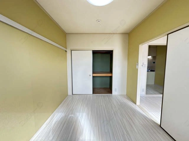 収納（南西洋室）