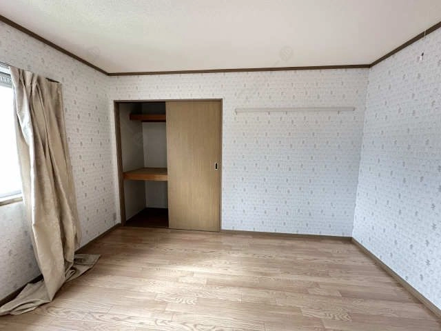 収納（南西洋室）