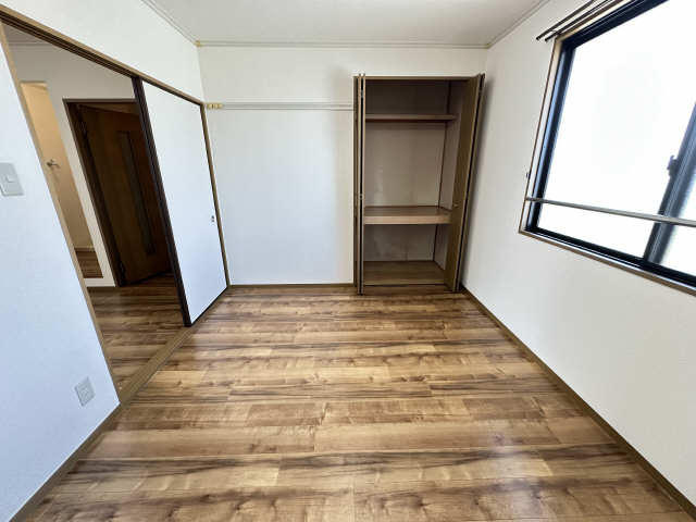 収納（北洋室）