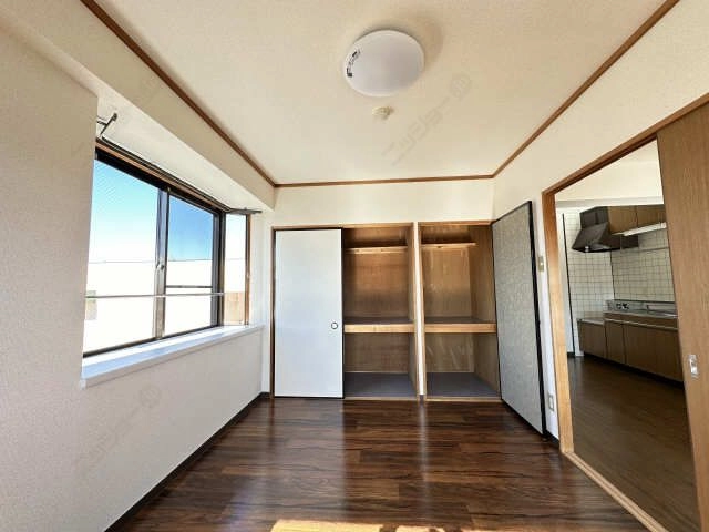 収納（南洋室）