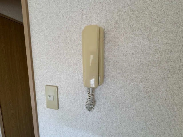 インターホン