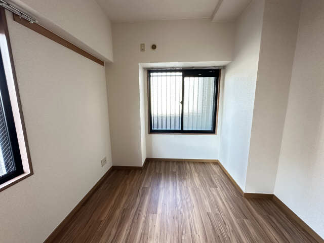 洋室（北西洋室）