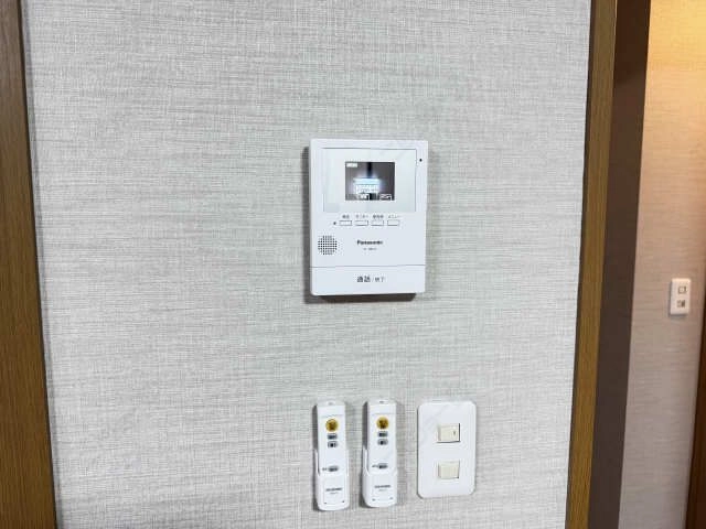 モニター付きインターホン