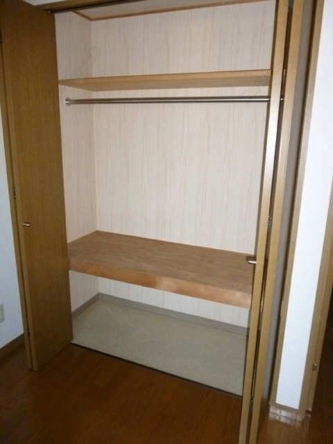 南洋室収納