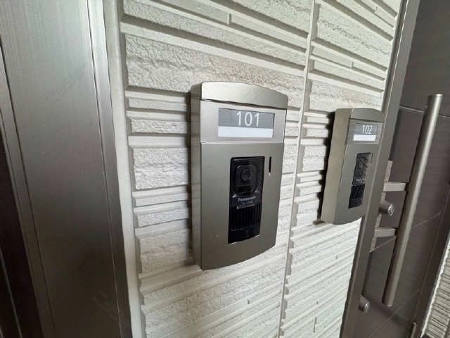 モニター付きインターホン