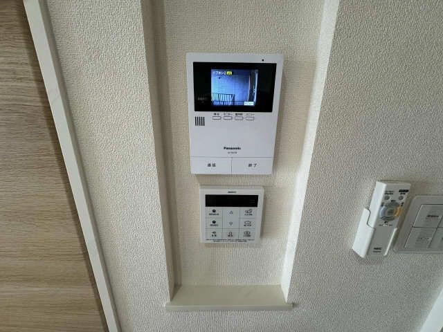 モニター付きインターホン