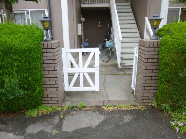 アパート入口