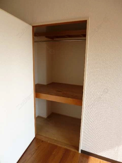 南洋間ﾊﾝｶﾞｰﾊﾟｲ付収納