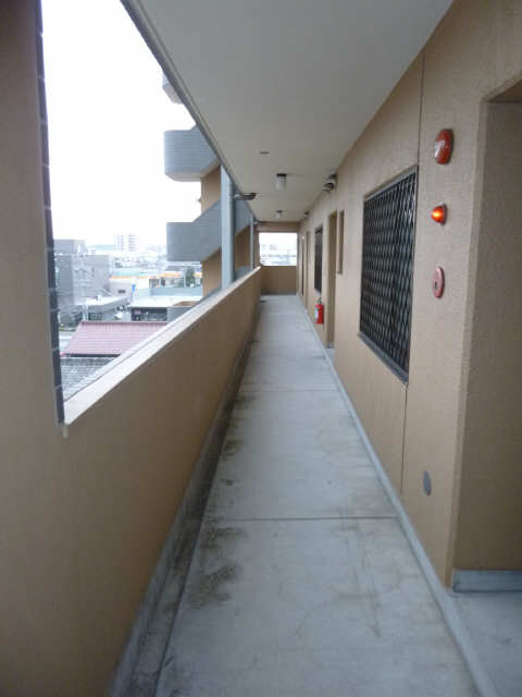 共用廊下