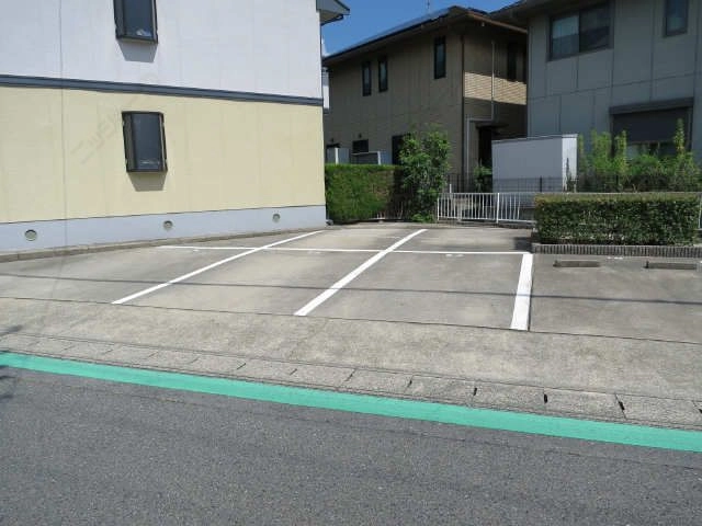 縦列（２台）駐車場