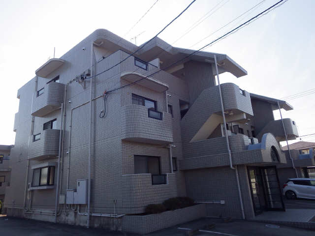 北側からの外観