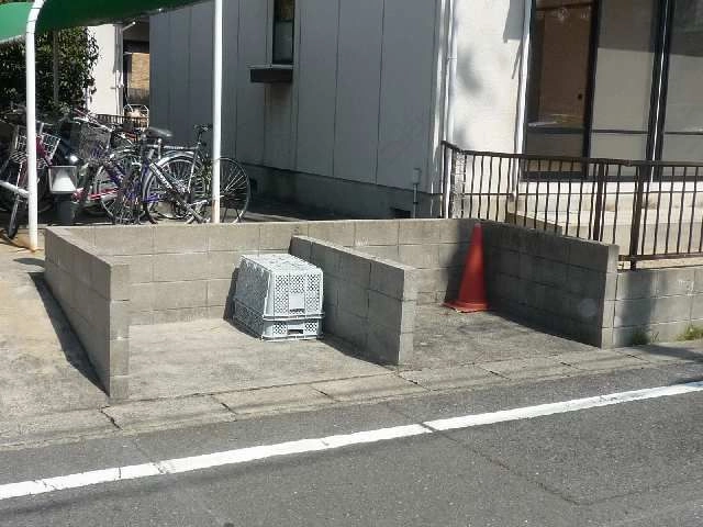 ゴミステーション
