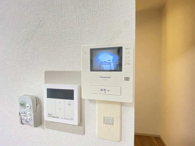 モニター付きインターホン