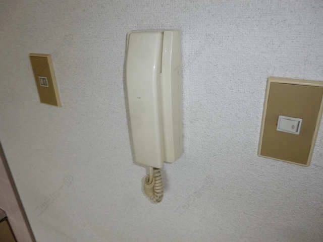 インターホン