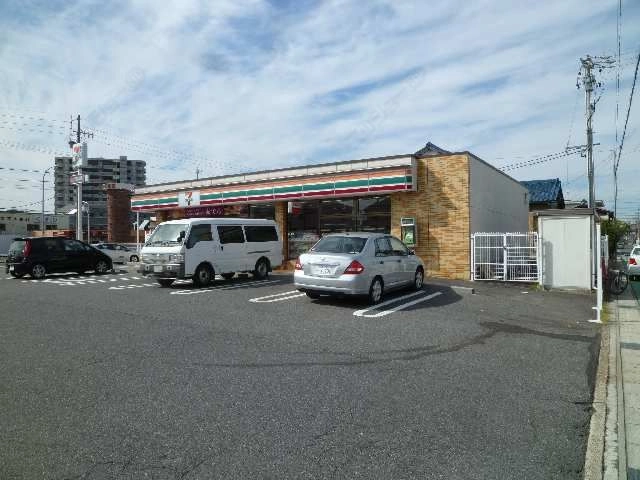 セブンイレブン歩7分