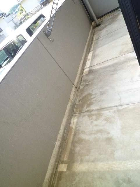 奥行きのあるベランダ