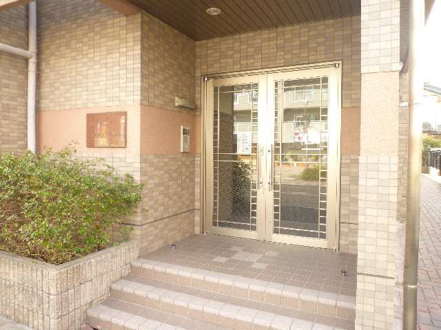 ｵｰﾄﾛｯｸｴﾝﾄﾗﾝｽ