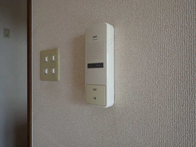 インターホン