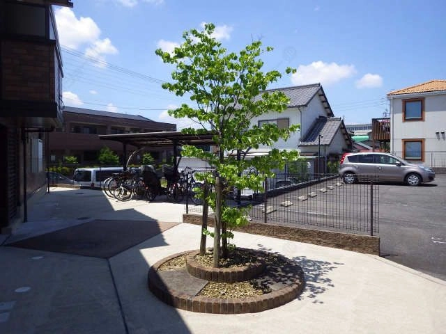 シンボル  ツリー