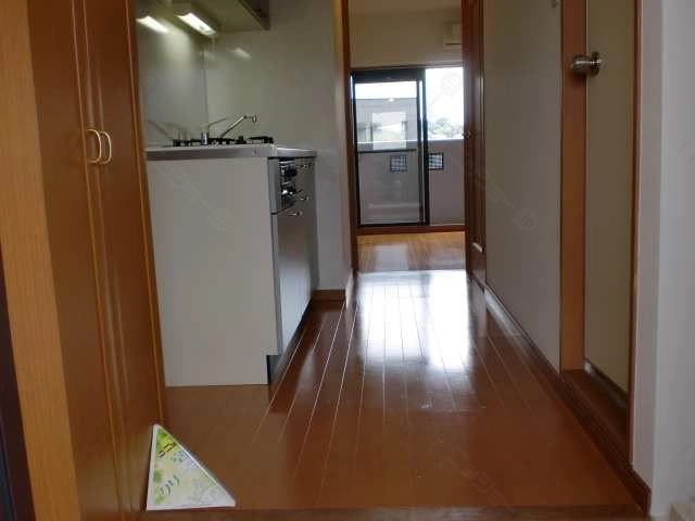 玄関～廊下