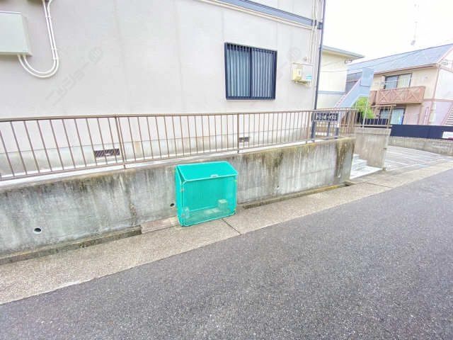 ゴミ捨て場