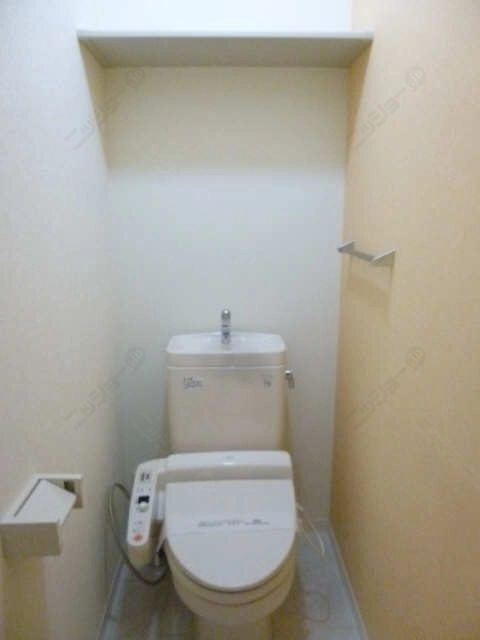 シャワートイレ