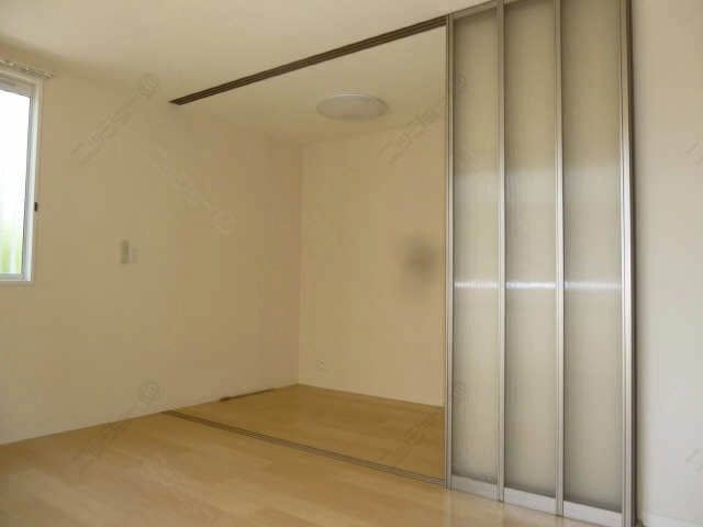 リビングサ ービスルーム