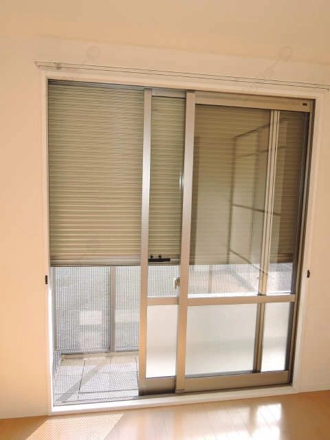 シャッター雨戸