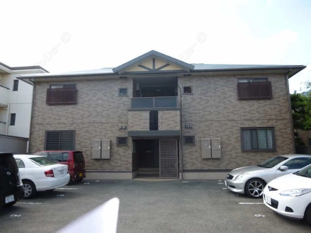 北側からの外観