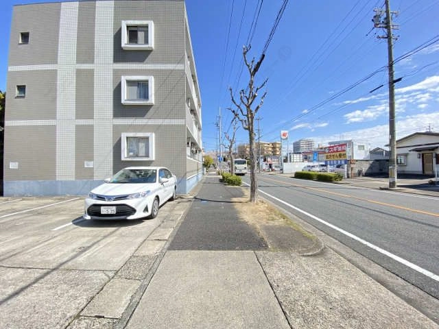 駐車場出入口