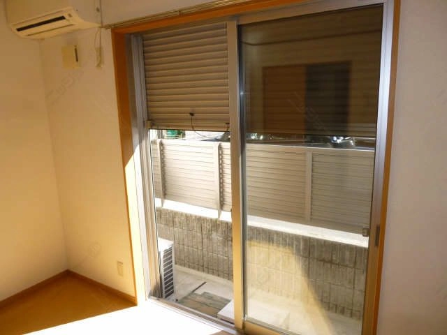 シャッター雨戸