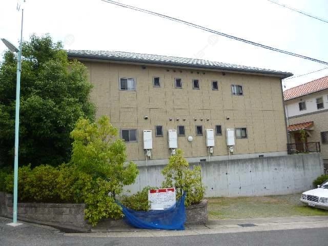 北側からの外観