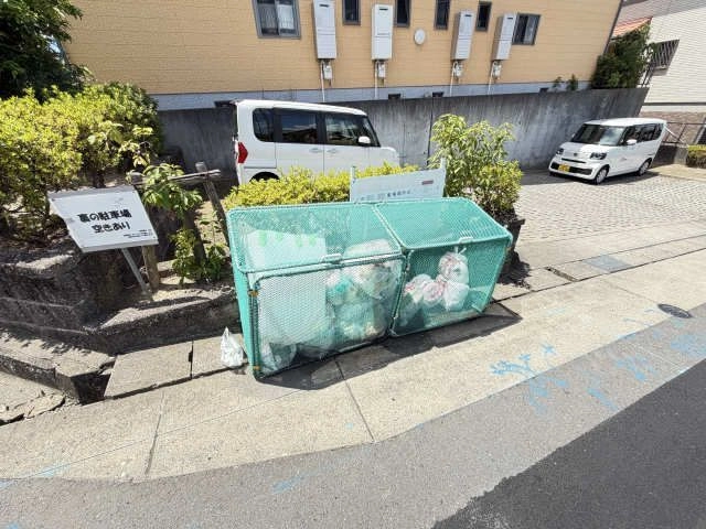 ゴミ置き場