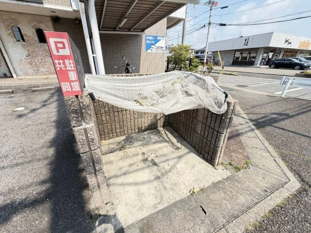 ゴミ置き場