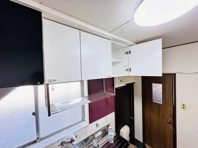 キッチン上収納