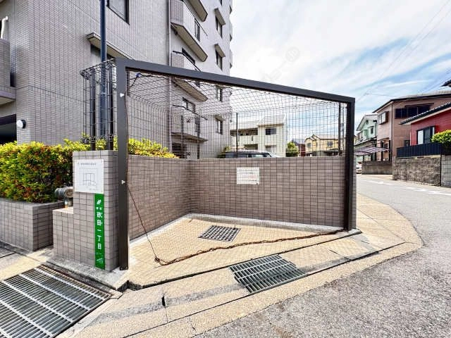 ゴミ捨て場