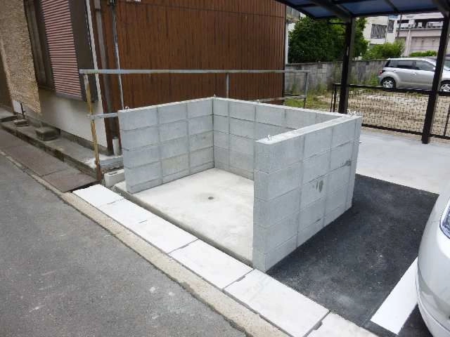 ゴミ置き場