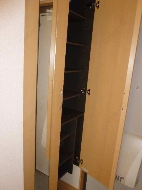 シューズボックス